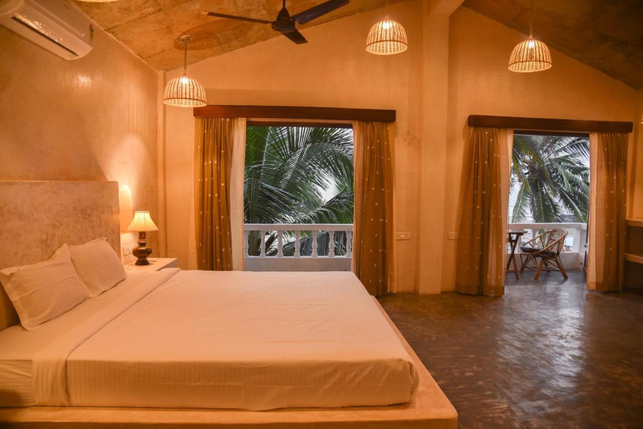 Silent Beach Resort Мандрем Екстериор снимка