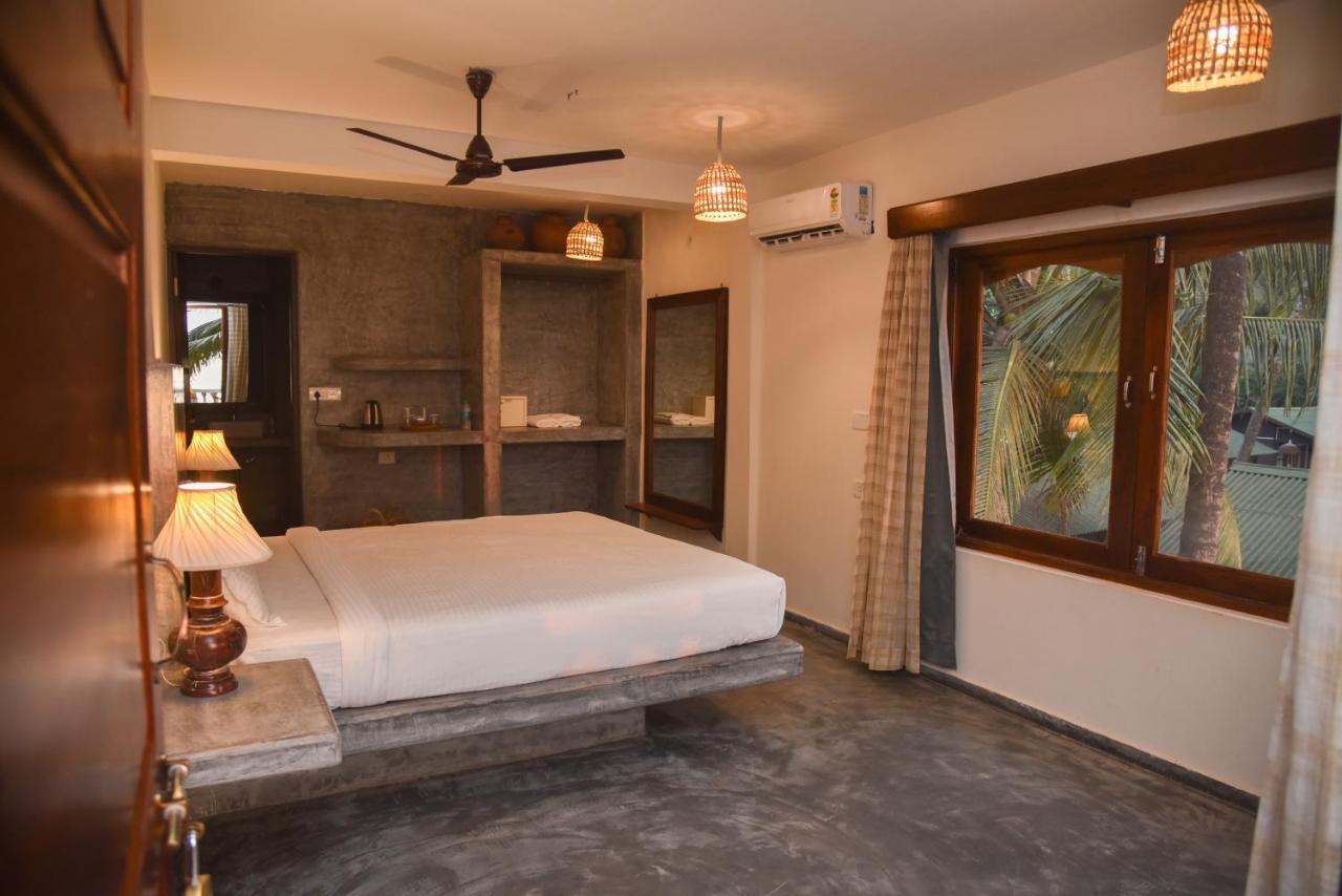 Silent Beach Resort Мандрем Екстериор снимка