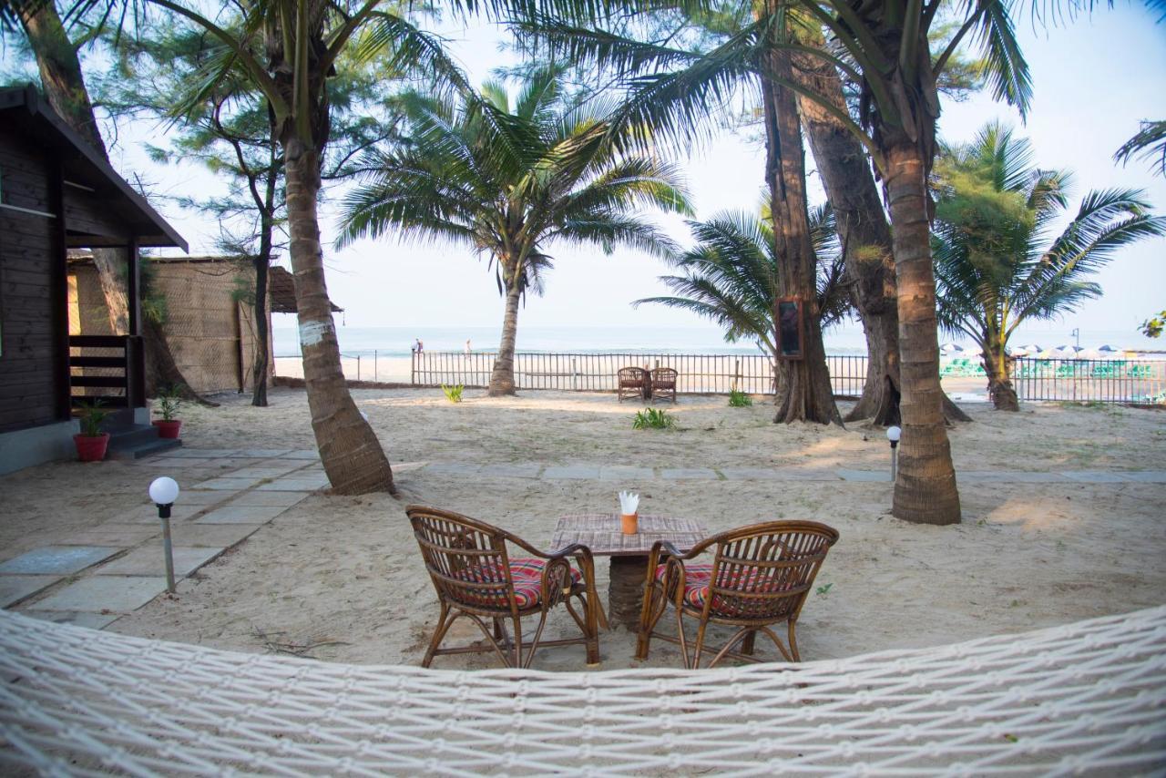 Silent Beach Resort Мандрем Екстериор снимка